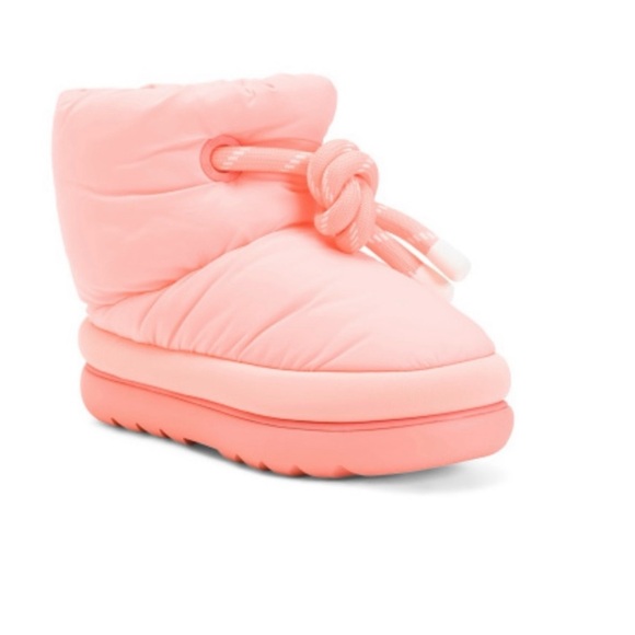 UGG Puffy Short Booties New With Tags and Box size 6 women’s